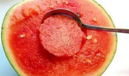 吃瓜爆料 吃瓜是什么意思,网络热词背后的文化现象